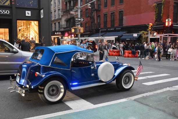 Drivingmadio do a barrel roll 2 times