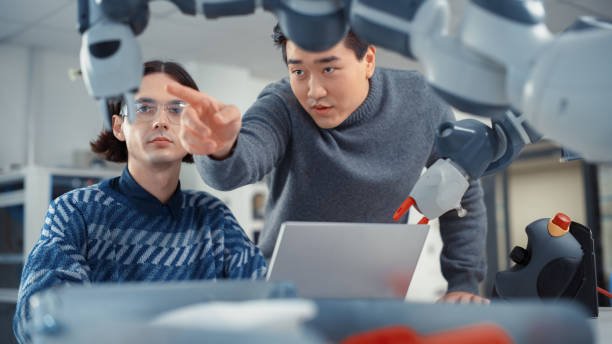 Revolvertech Crew: Innovators Shaping the Future of Technology